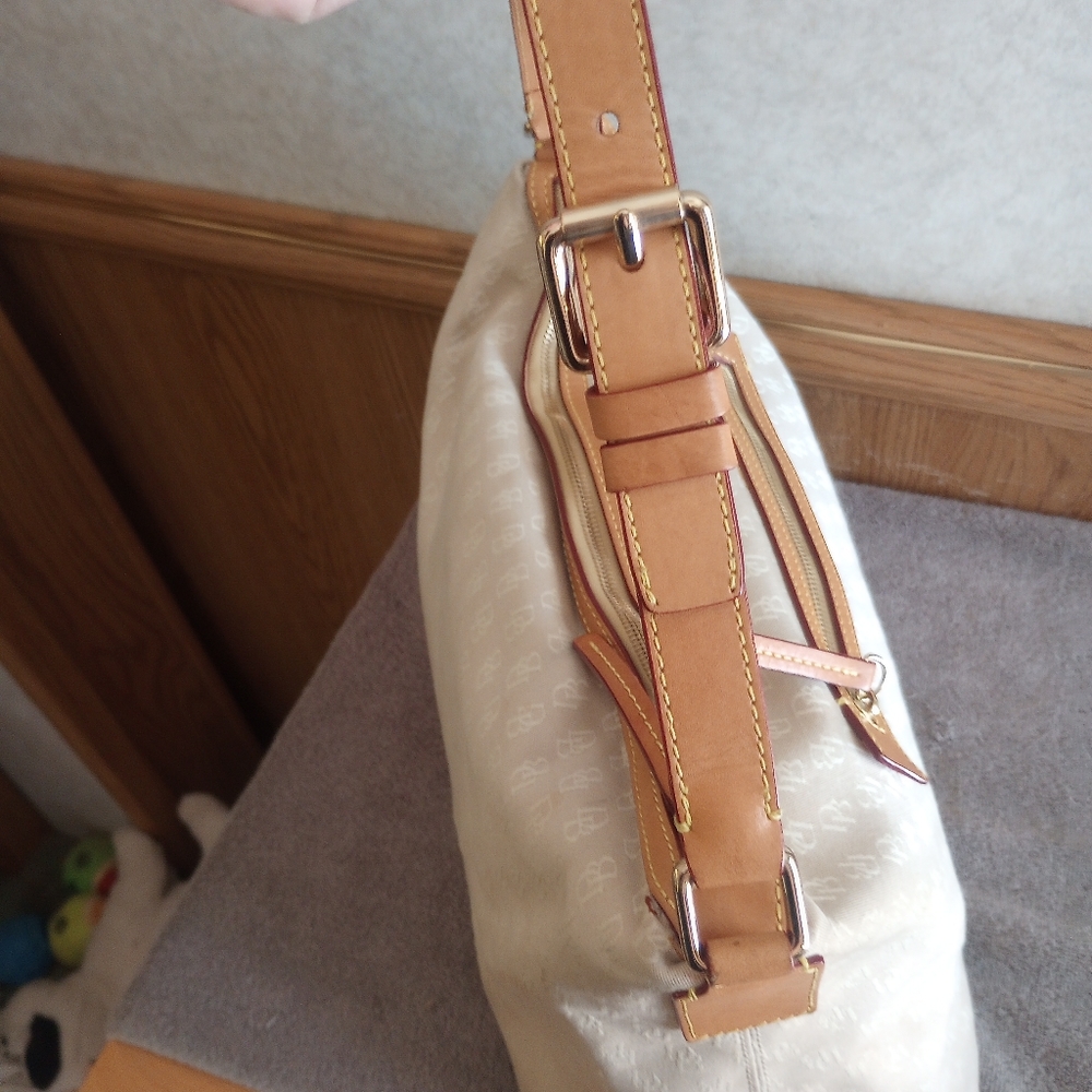 Vintage Dooney & Bourke handbag - Picture 4 of 6
